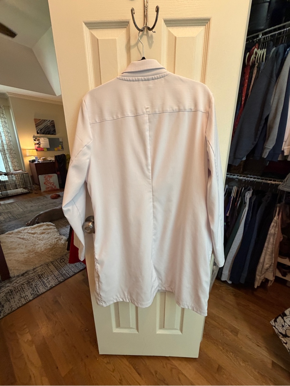 Fabletics Axis stretch White Women's Lab Coat Classic Long Medical Jacket sz XL - Picture 3 of 10